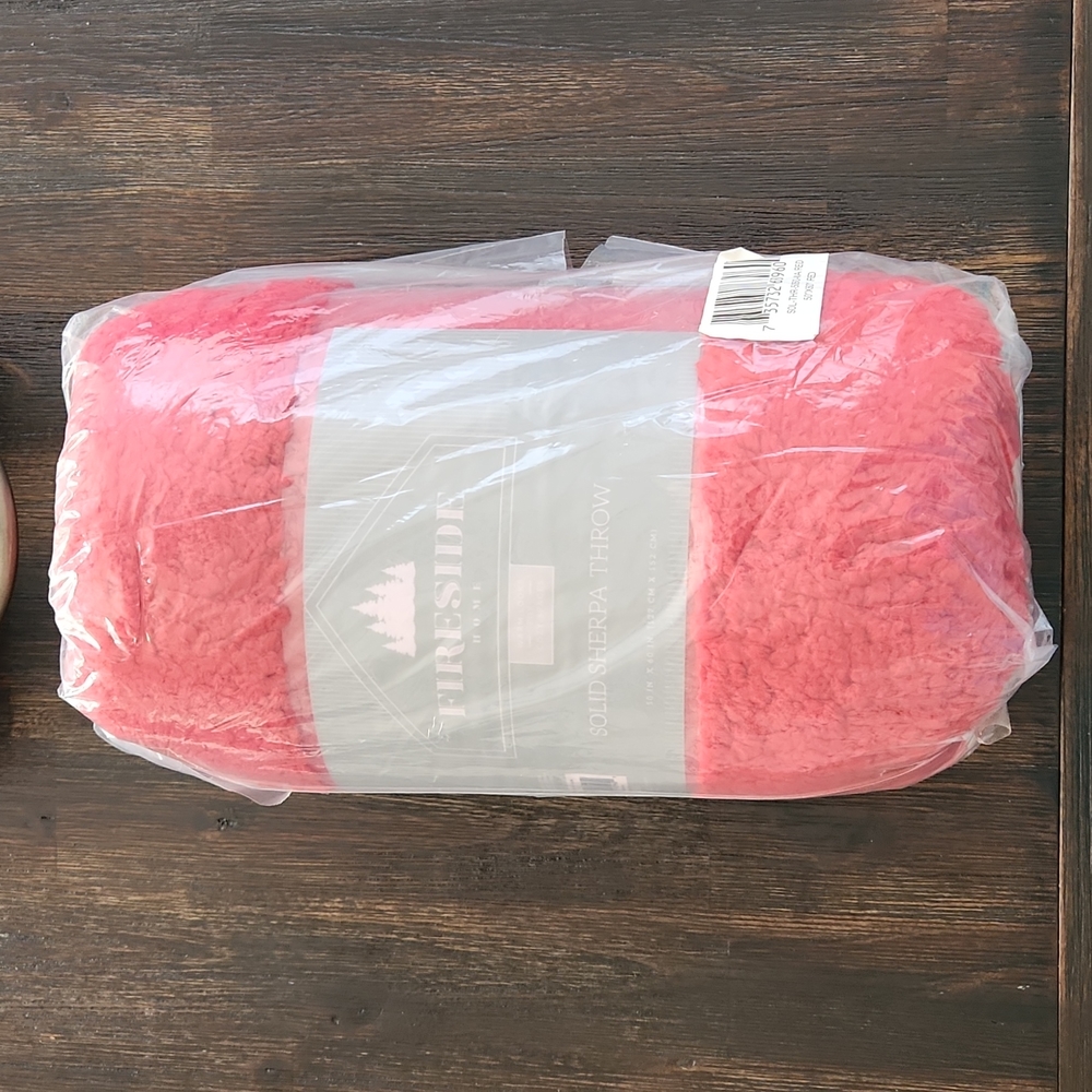NWT! Fireside Home: Red Solid Sherpa Throw